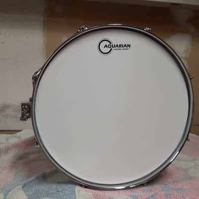 Pearl SensiTone Brushed Nickel 8 Lug 14"×5.5" Steel Snare Drum. image 6