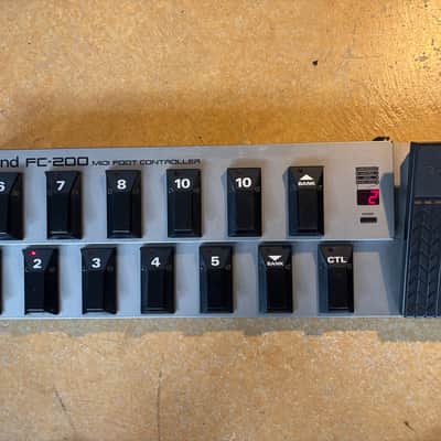 Roland FC-200 MIDI Foot Controller | Reverb