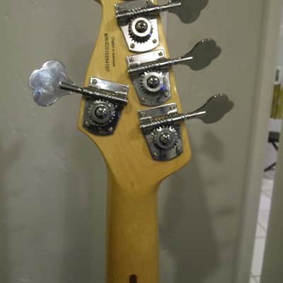 Squier Vintage Modified Precision Bass V 2014 - 2016 - 3-Color Sunburst image 5