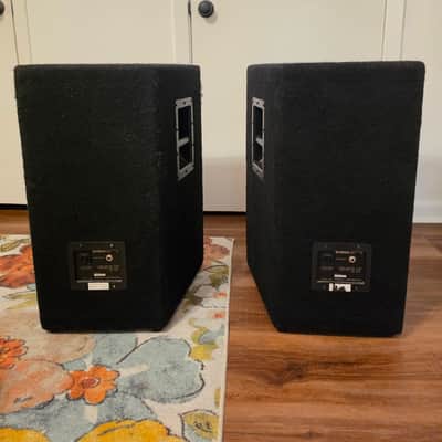 Pair of Yamaha A15 2-Way 800-Watt 15" Passive Loudspeaker 2010s - Black with Stands image 3