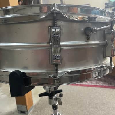 Ludwig No. 404 Acrolite 5x14" 8-Lug Aluminum Snare Drum with Keystone Badge 1963 - 1969 - Matte Aluminum image 6