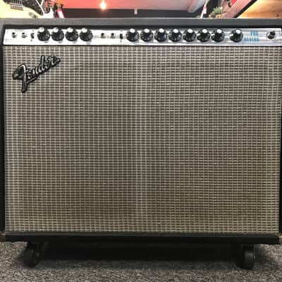 Fender Pro Reverb 2-Channel 70-Watt 2x12" Combo 1979 image 2