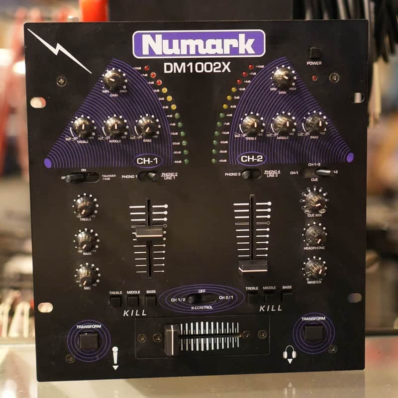 Numark DM1002X