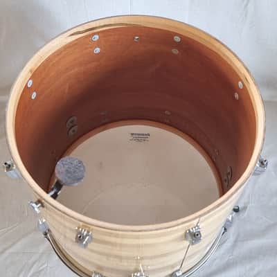Ludwig Classic 3 ply 20x18" Floor Tom with Blue and Olive B&O Badge 1970 s- 1976 - Butcher Block image 2