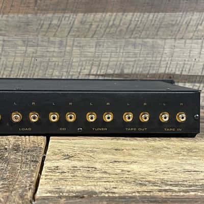 MFA Magus preamplifier and power supply image 10