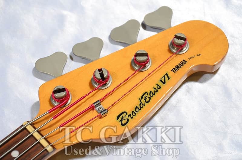 YAMAHA BB VI Broad Bass VI | Reverb