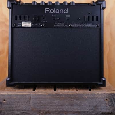Roland CUBE-10GX 10W Guitar Combo Amplifier image 2