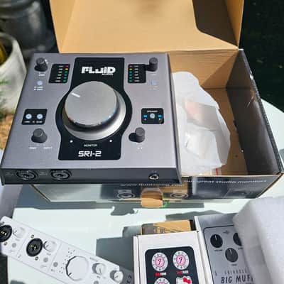 Fluid Audio SRI-2 USB Audio Interface 2018 - 2020 - Black image 3