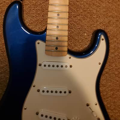 Rare Fender 60th Anniversary Stratocaster - Electron Blue image 3