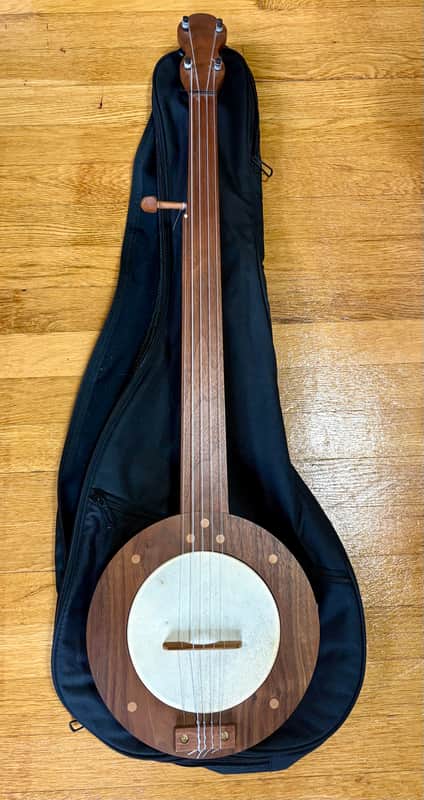 Calkins Banjo Mountain 2020 - Walnut w/ Gigbag + extra friction pegs image 1