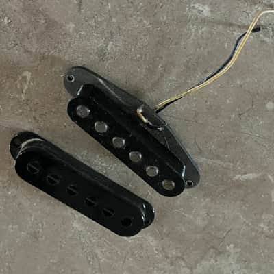 1979 Fender Stratocaster guitar pickup X1 image 1