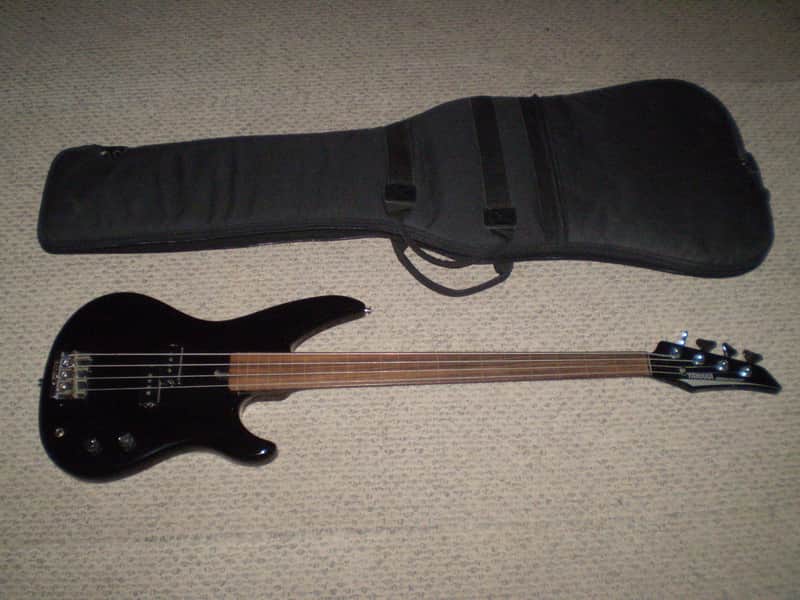 1989-1996 Yamaha RBX 200F Fretless w/Orig Leo Quann BadAss Bridge , Flats , Case image 1