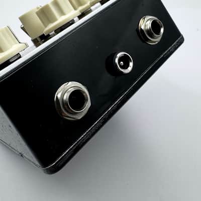 Quint Guitars Drive Trem 2026 - Black / Woodgrain image 4
