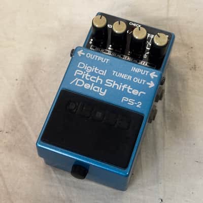 Boss PS-2 Digital Pitch Shifter Delay | Reverb Canada