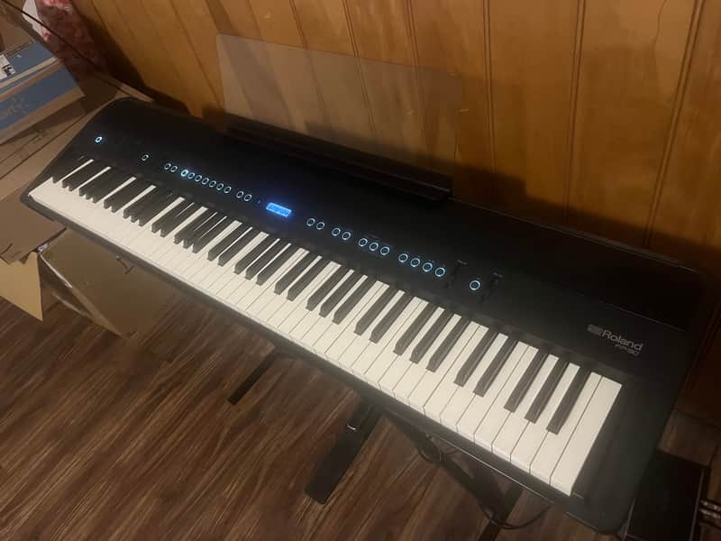 Roland FP-90 88-Key Digital Portable Piano image 1