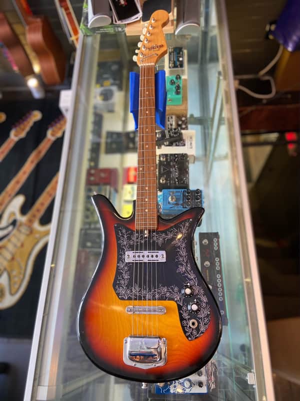 Teisco Sunburst E-110 Checkmate Tulip image 1
