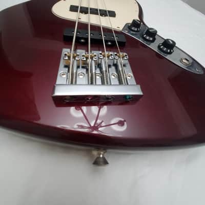 Squier Jazz bass 2002/2021 - Maroon image 2