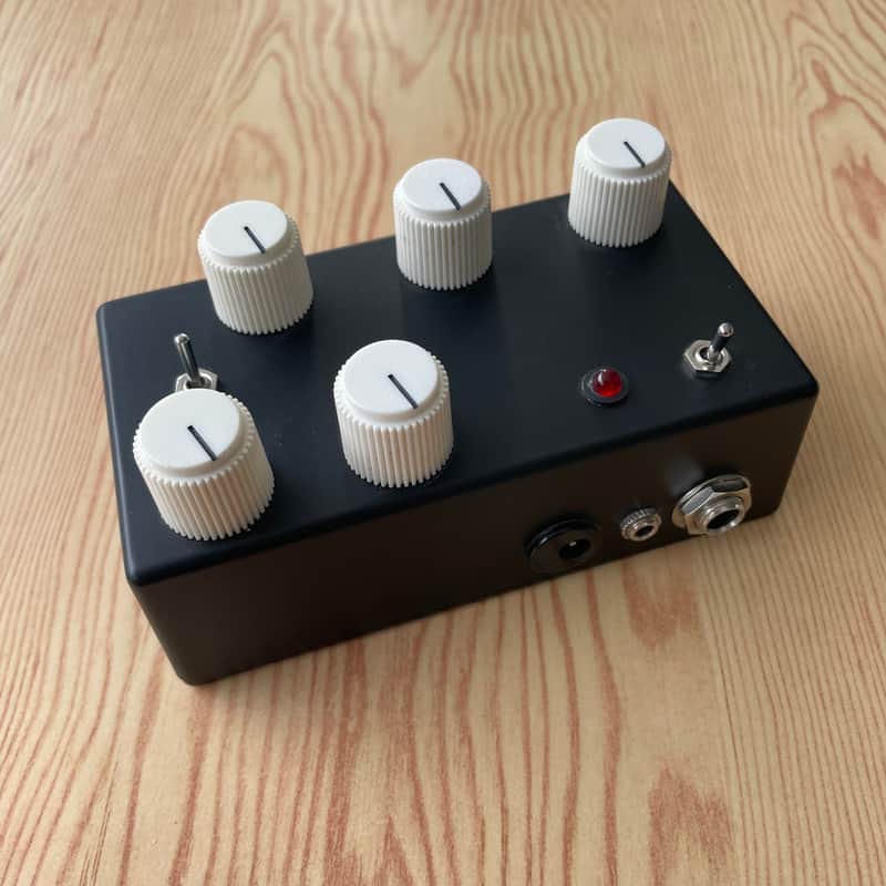 Rucci Electronic Minimal Drone image 1