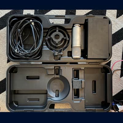 RODE K2 Large Diaphragm Multipattern Tube Condenser Microphone 2004 - Present - Silver image 1