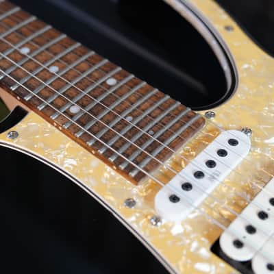 Ibanez RG550XH - RARE 30 Fret Ibanez image 6