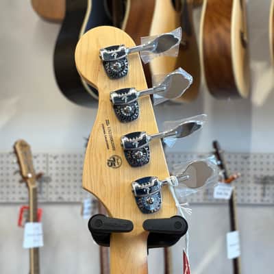 Fender American Performer Jazz Bass - Rosewood Fingerboard, Arctic White, Used image 14