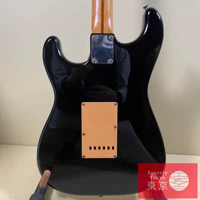 Fender Japan ST33R Stratocaster E Serial 1980s Electric Guitar image 13