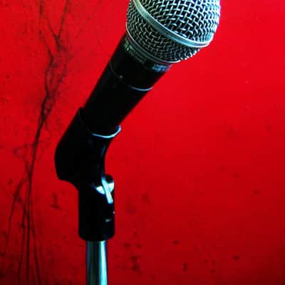 Vintage 1980's USA Shure SM58 Handheld Cardioid Dynamic Microphone Low Z w mic clip image 4