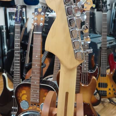 Fender Stratocaster with 3-Bolt Neck, Maple Fretboard -1976 - Sunburst image 6
