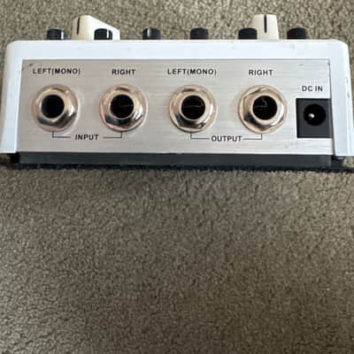 Mooer ReEcho Pro 2015 - White image 2