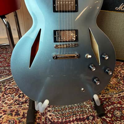 Epiphone Dave Grohl DG-335 2025 - Pelham Blue image 2