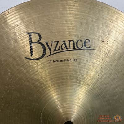 Meinl Byzance 14” Traditional Medium Hihat Cymbals image 3