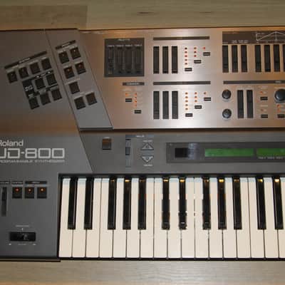 Roland JD-800 61-Key Programmable Synthesizer 1991 - 1995 - Carbon image 3