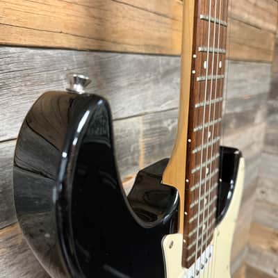 Yamaha EG112c Electric Guitar image 3