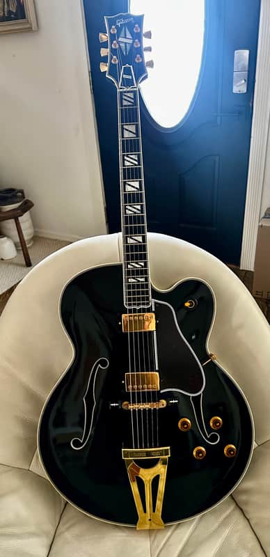 Gibson Super 400 Late 90s  - Black image 1
