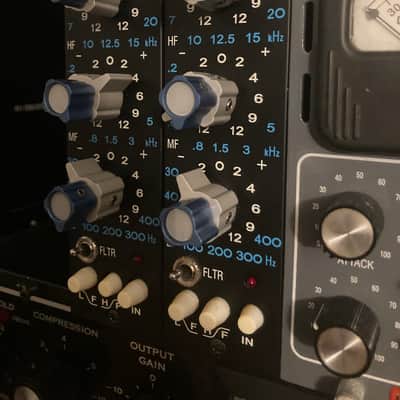 PAIR API 550A - RED DOT SL OPAMP INSIDE image 3