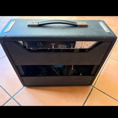 Fender Vibro Champ 1968 - Black with Chrome Face image 5