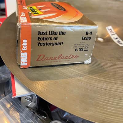 Danelectro FAB Echo w Original Box image 9