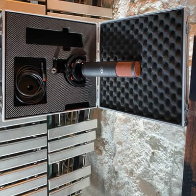 Antelope Audio Edge Go Large Diaphragm USB Modeling Condenser Microphone 2019 - Present - Black image 3