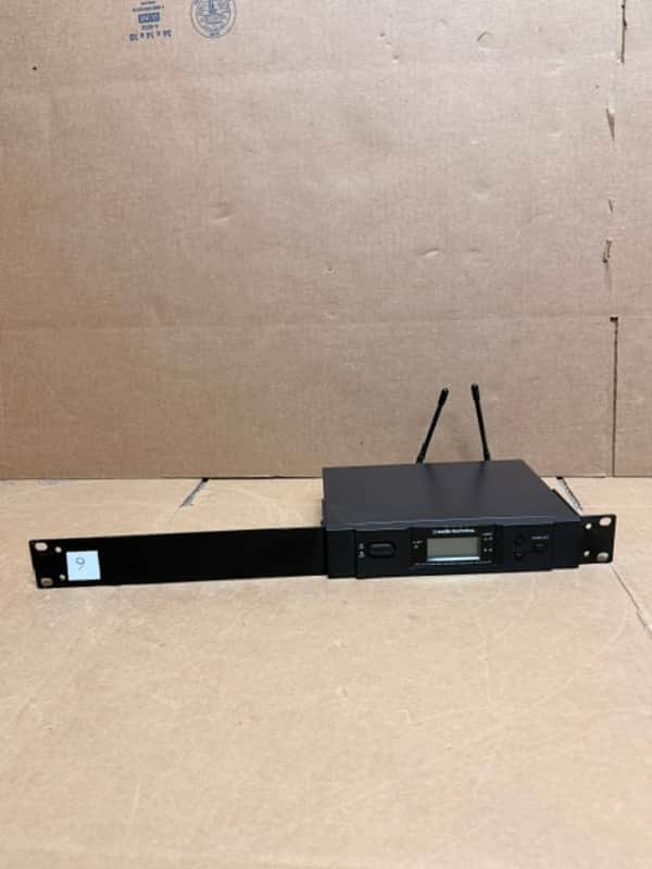 Audio-Technica ATW-R3100 Wireless UHF Synthesized Diversity Receiver - Good Condition image 1