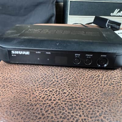 Shure BLX4 H9 Wireless Microphone w/Headset - 2015 image 1