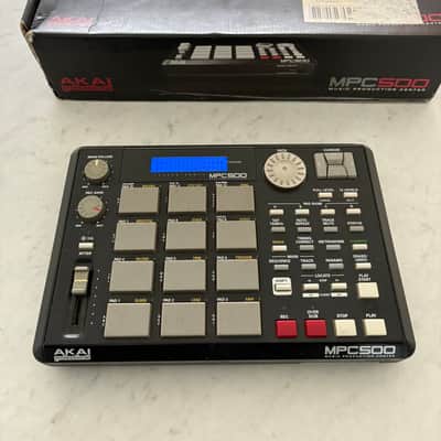 Akai MPC500 Music Production Center 2006 - 2013 - Black