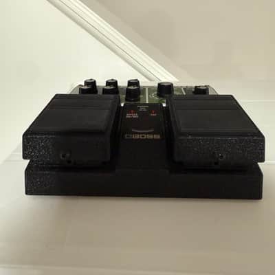 Boss RE-20 Space Echo 2007 - Present - Green image 4