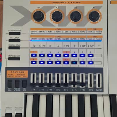 Casio XW-P1 61-Key Performance Synthesizer 2010s - Silver image 3