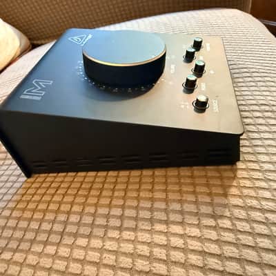Behringer STUDIO M Passive Studio Monitor Controller (Demo Deal) image 4