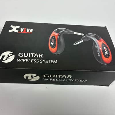 Xvive U2 Wireless Guitar System - Sunburst - Excellent Condition with Box and USB Charging Cable image 5