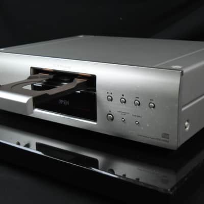 Denon DCD-1500AE Super Audio CD Sacd Player in Excellent Condition image 4