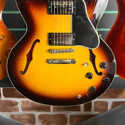 Gibson Custom ES-335 Dot Reissue 2011 Semi-Hollow Electric Guitar image 4
