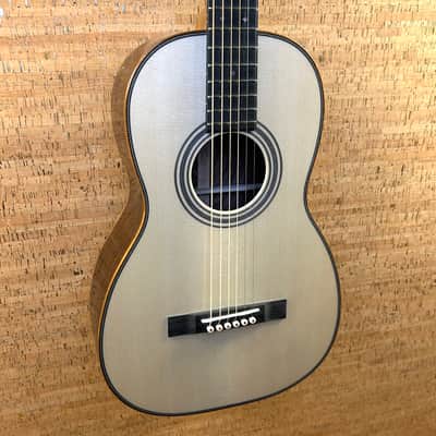 Martin  Custom Shop Size 2 12 Fret New - Natural image 2