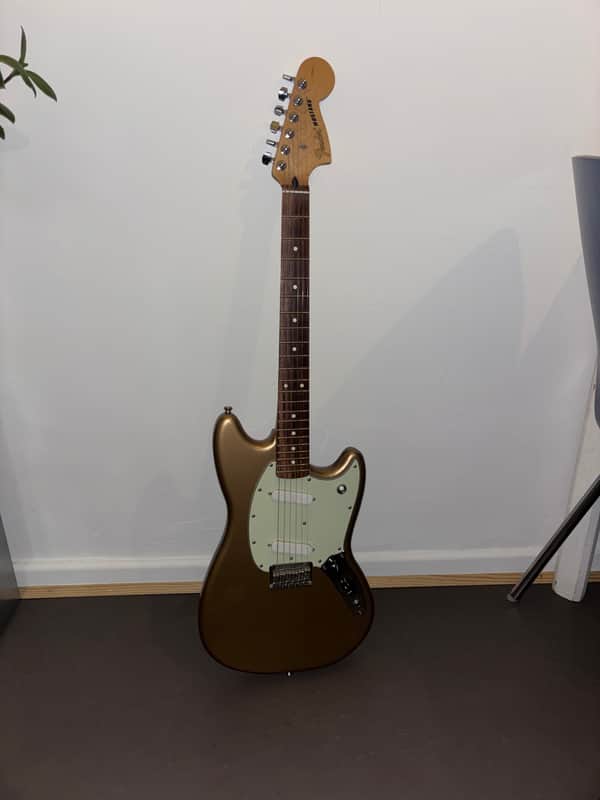 Fender Mustang Player II 2019 - Firemist Gold