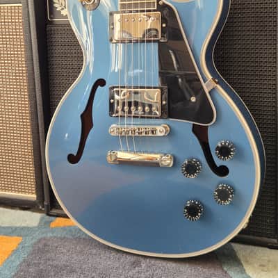 Gibson Les Paul Custom Chambered F Holes LIMITED EDITION 2025 - Pelham Blue Gloss image 3